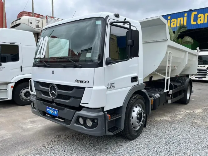 Mb Atego 1419 Toco Ano 2020 Com Caçamba Basculante grande