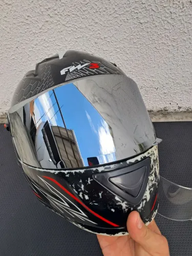 VENDO CAPACETE FW3 GT-2 TAM: 58, COM 2 VISEIRAS!