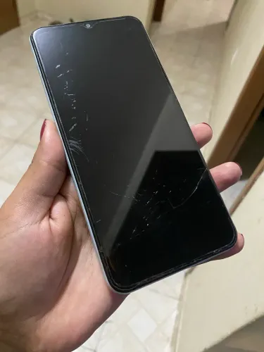 Celular M13