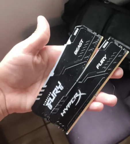 32GB de RAM 3200MHZ - Fury