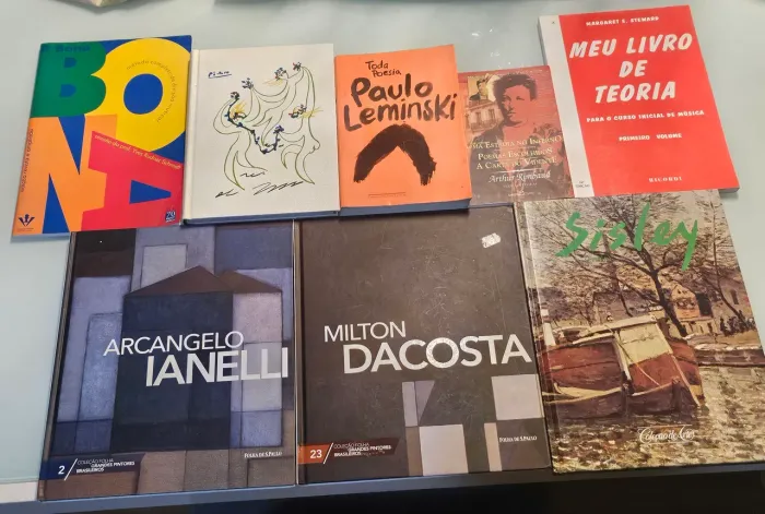 kit 8 livros de poesia e arte