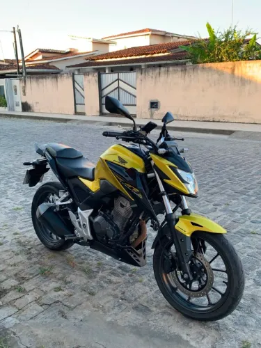 Vendo e troco minha cb300f 2023/ 2024por cb500x/f