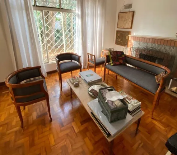 Conjunto poltronas e mesa de centro Art Decor Antiguidade da década de 1920