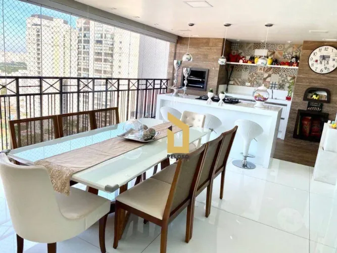 Apartamento a Venda | 213m² | 4 suítes | Varanda Gourmet | 4 vagas | Santana - São Paulo/S