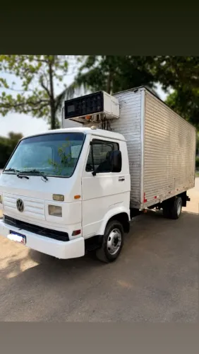 Caminhão Volkswagen 7-100