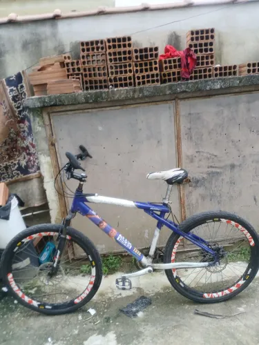 Vendo essa bicicleta