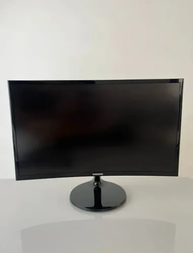 Monitor Samsung 24 ? Curvo FHD, hdmi e VGA