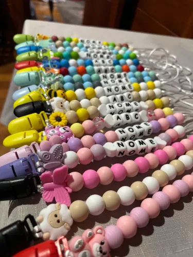 Prendedor de chupeta personalizado