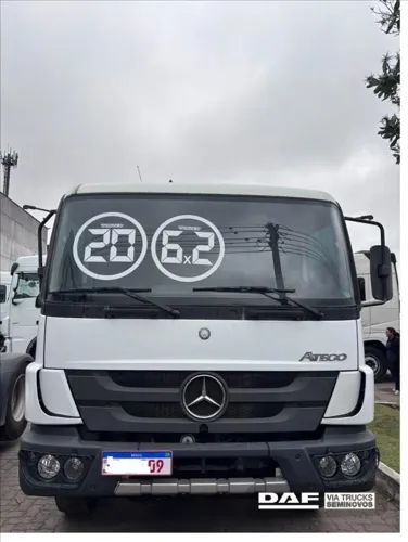 MERCEDES-BENZ ATEGO 2426 6X2 2019/2020 EIXO RIGIDO