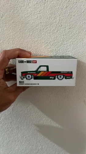 Miniaturas colecionáveis 1:64