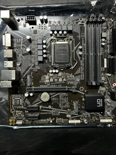Gigabyte B560M DS3H V2 LGA1200 DDR4 com Defeito | Sucata