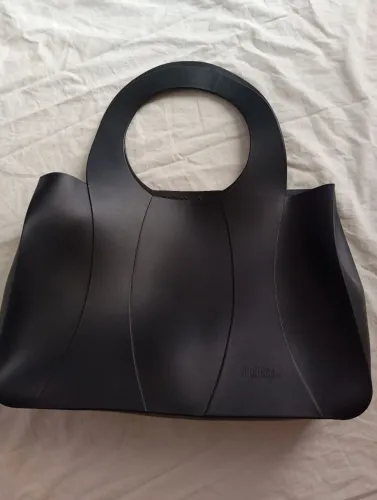 Bolsa da melissa original preta média 