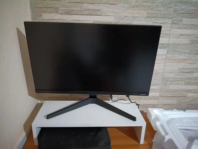 Monitor Samsung ultrawide 24 polegadas 