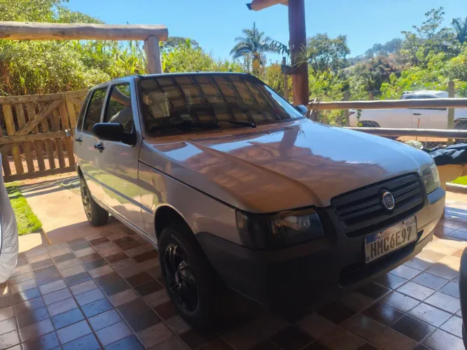 Fiat Uno Mille 1.0 Fire/ F.flex/ Economy 4P 2010