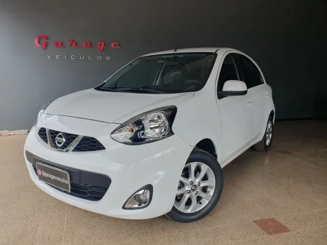 Nissan March SV 1.0 12V Flex 5P 2017