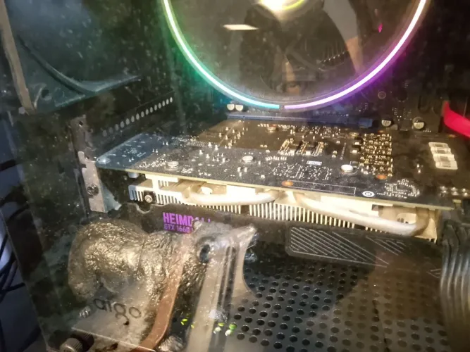 Placa de vídeo GTX 1660 super