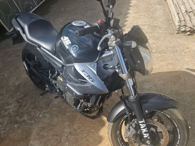 Xj6 n