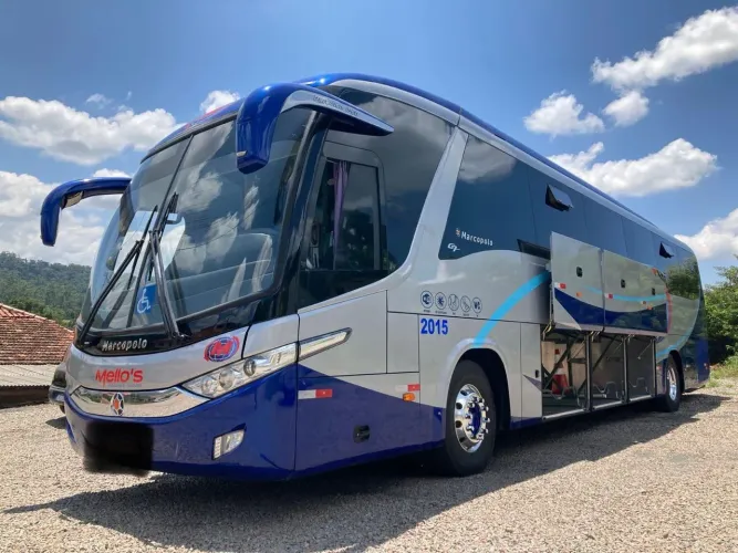 Ônibus executivo 1050