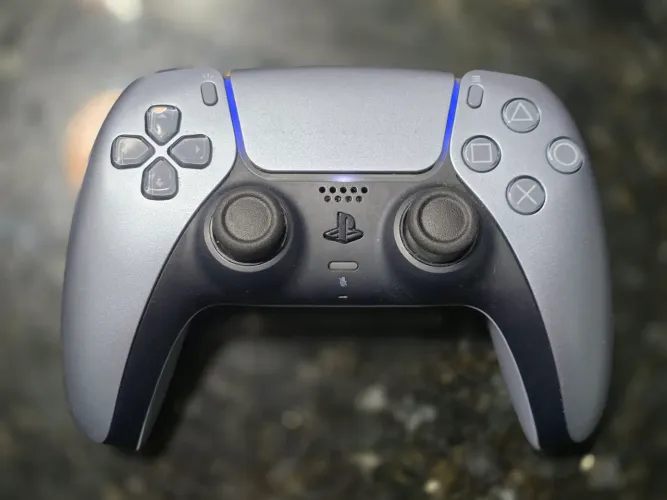 Controle PS5 Sterling Silver - cor cinza