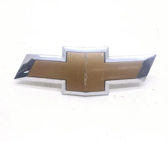 Emblema Chevrolet Agile 1.4 2010/ 2011 Nº * Branco