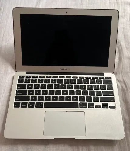 Vendo MacBook Air pra retirar peças