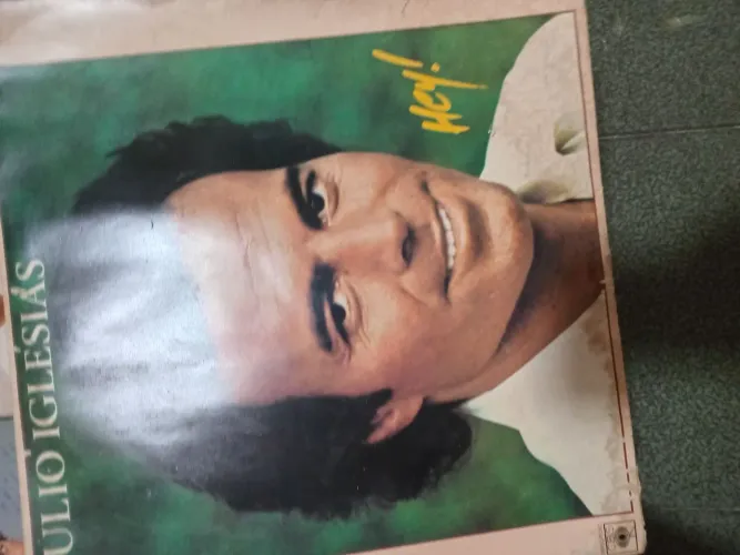 Discos do cantor Julio Iglesias