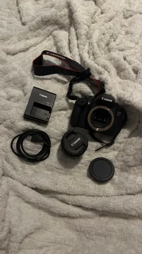 Canon EOS Rebel T7 - Completa + Bolsa Greika | Pouco Uso