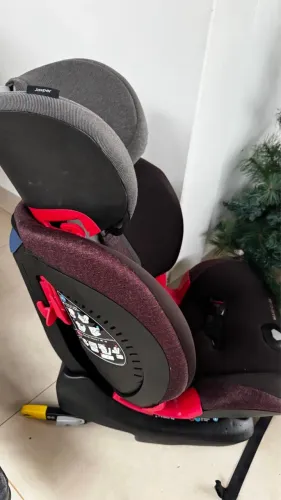 Cadeirinha carro MAXI COSI com isofix