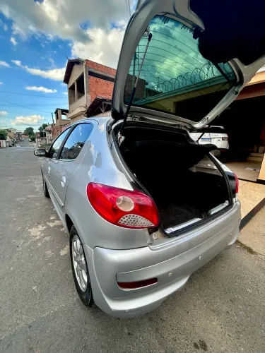 Peugeot 207 XR Sport 1.4 Flex 8V 5P 2012