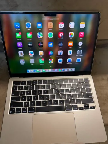 MacBook Air M2