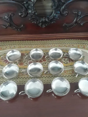 Conjunto de taças de sobremesa banhas a prata 