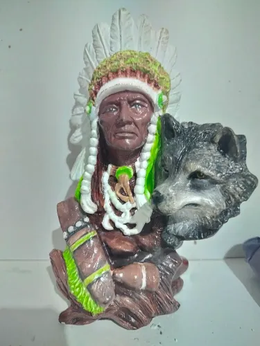 Vendo imagens artesanais umbanda avulsa 