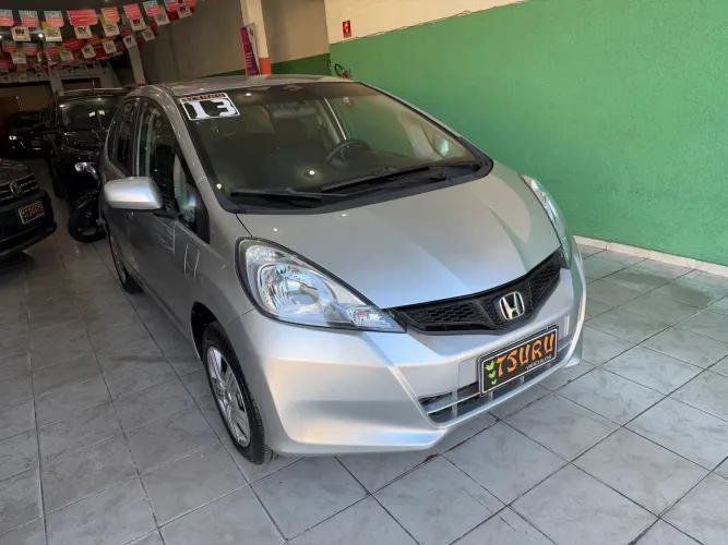 Honda Fit DX 1.4 Flex 16V 5P Mec. 2013