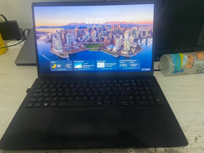 Dell Inspiron 15 3530 Seminovo - Oportunidade