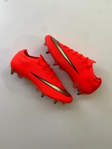 CHUTEIRA NIKE VAPOR 17 mista 41