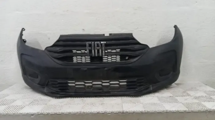 PARACHOQUE DIANTEIRO FIAT STRADA 20/25