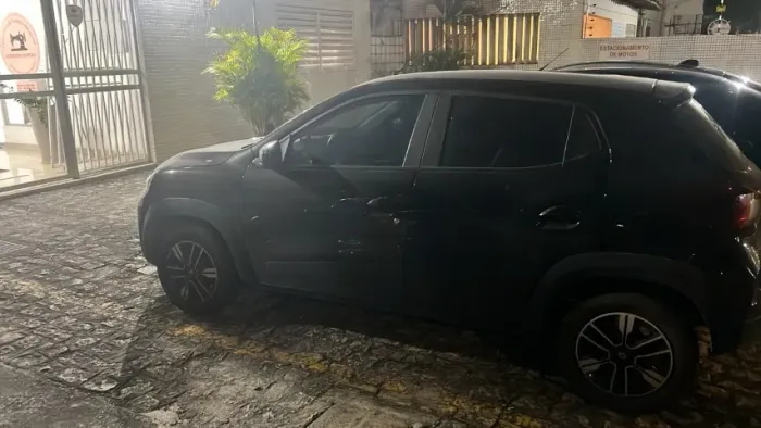 Renault Kwid Intense 1.0 Flex 12V 5P Mec. 2023