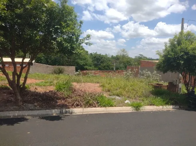Terreno em Monte Alto, Jaboticabal SP