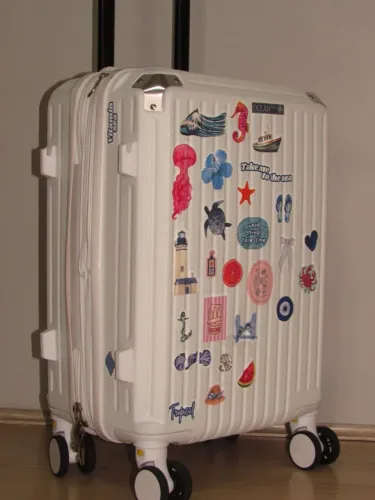 mala de viagem branca 10kg decorada