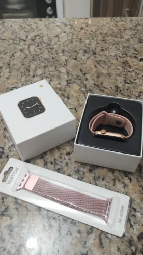 Smartwatch W26+ com duas pulseiras