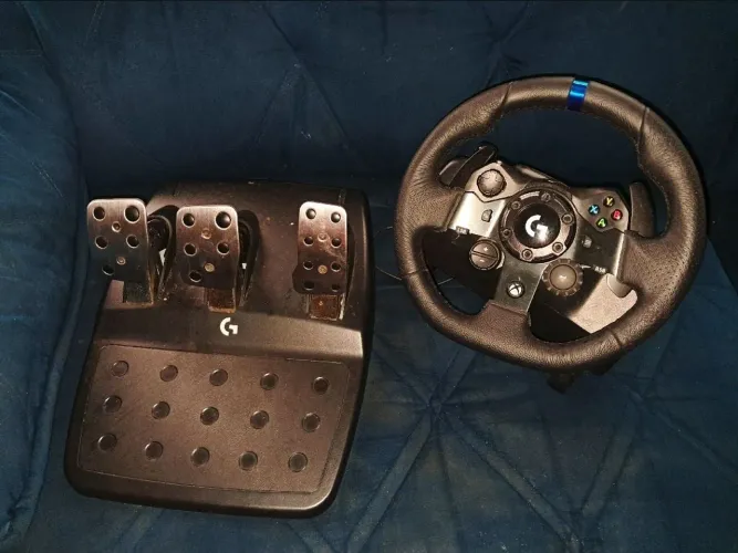 Volante Logitech G923 - Pouquíssimo Uso !!