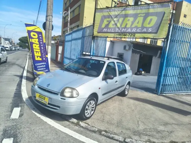 Renault Clio RN/ Expression 1.0 5P 2001