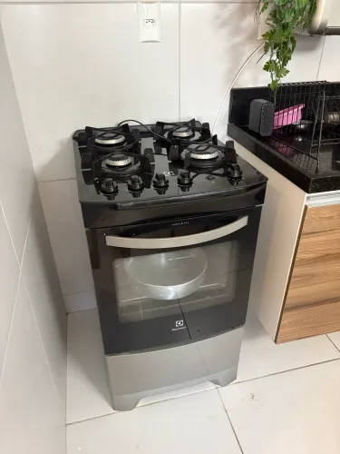 Fogão Electrolux 4 bocas elétrico