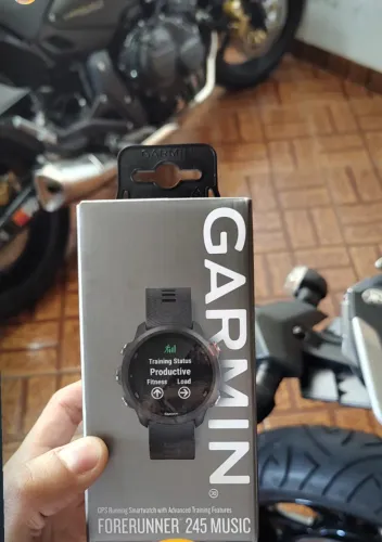 Garmin 245 music