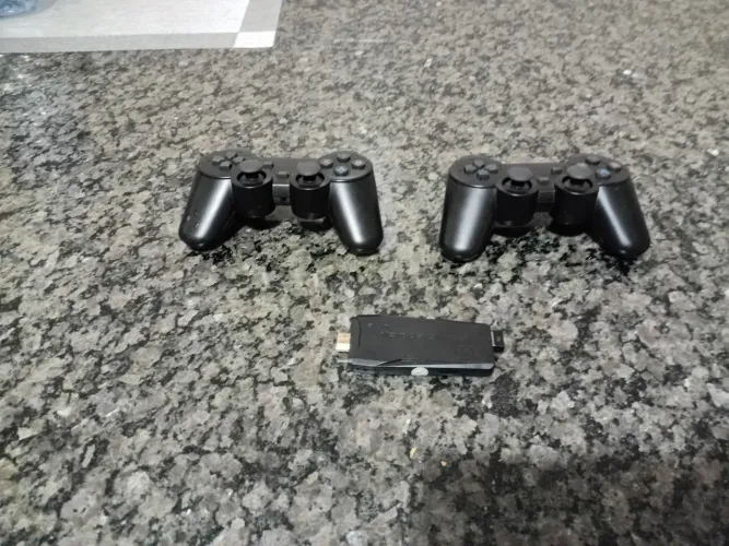 GAME STICK 4K - FIFA 05, MORTAL KOMBAT