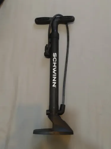 Bomba para Encher Bola e Pneu de Bicicleta - SCHWINN