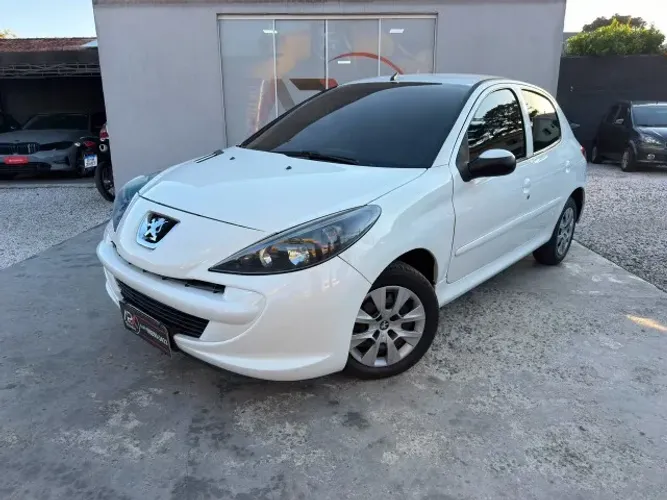 Peugeot 207 Active 1.4 Flex 8V 5P 2014