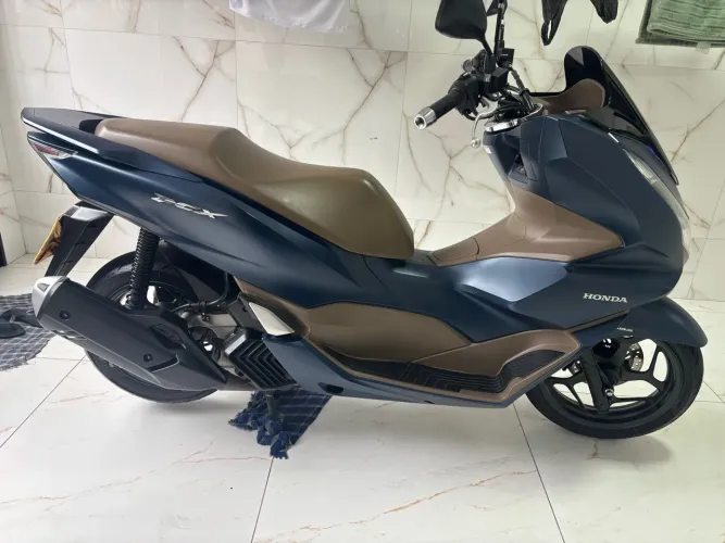 Honda PCX 160 DLX 2024