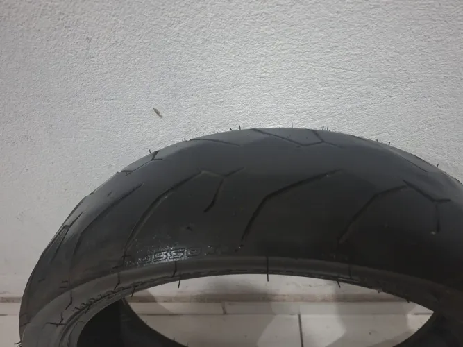 Pneu pirelli 140/60r17