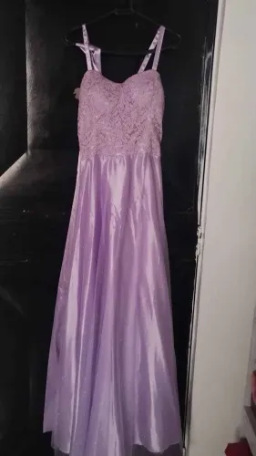 Vende-se vestido de festa 